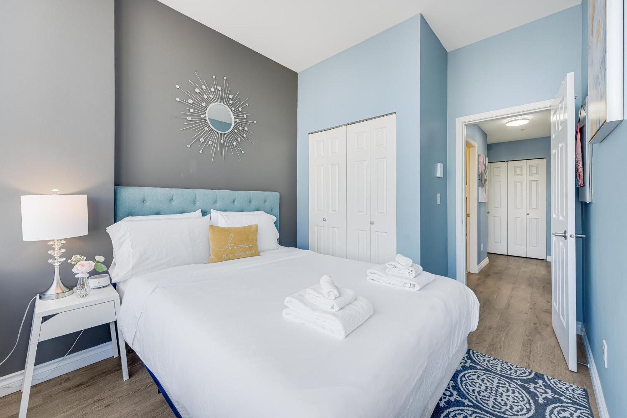 Best Location Downtown Chic Suites Vancouver Dış mekan fotoğraf